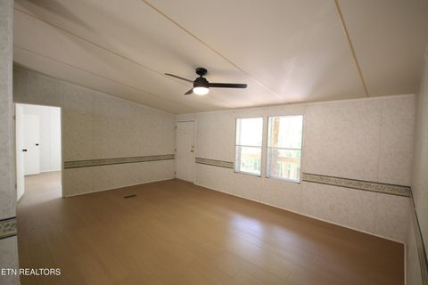 Tiny photo for 526 Anderson Rd, Sweetwater, TN 37874 (MLS # 1338130)