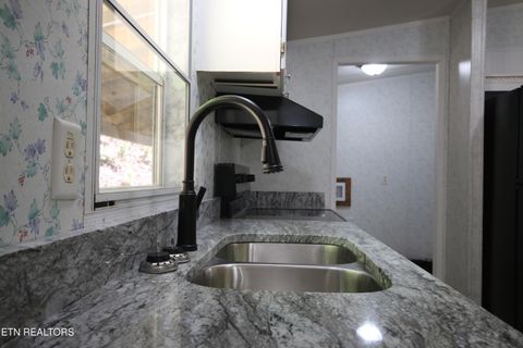 Tiny photo for 526 Anderson Rd, Sweetwater, TN 37874 (MLS # 1338130)