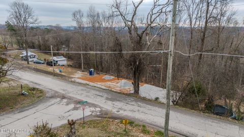 Photo of 294 Landmark Rd, Jacksboro, TN 37757 (MLS # 1331478)