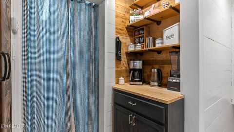 Tiny photo for 2309 Ellistown Rd, Knoxville, TN 37924 (MLS # 1332164)