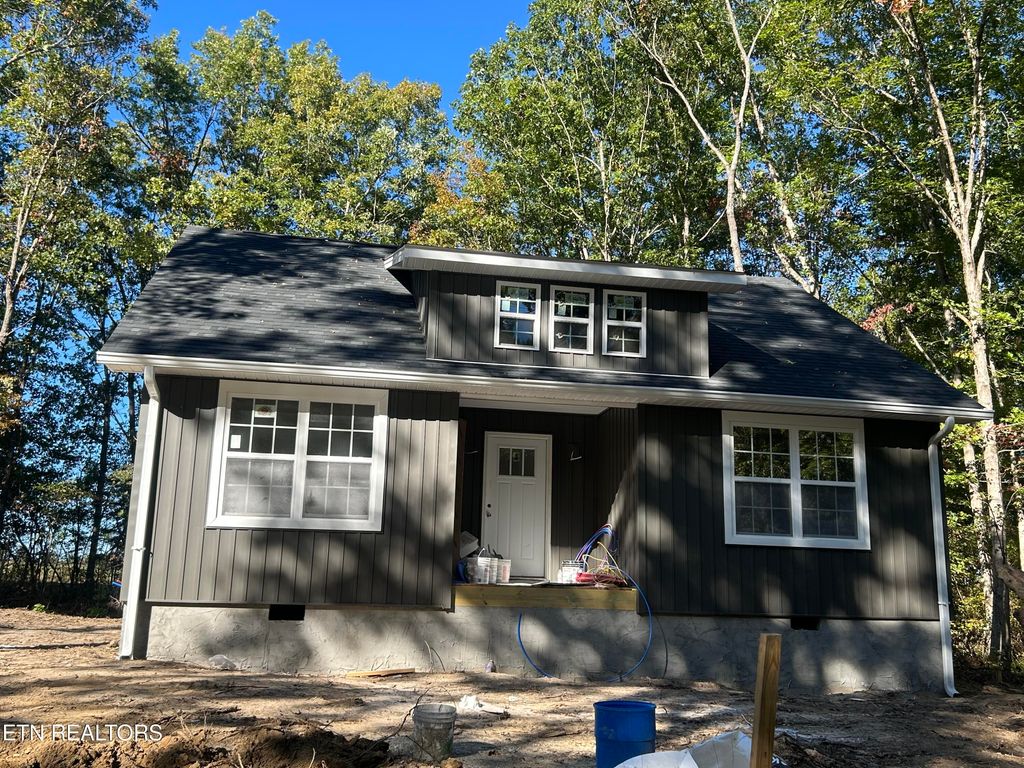 Photo of 152 George Young Rd, Jamestown, TN 38556 (MLS # 1331814)