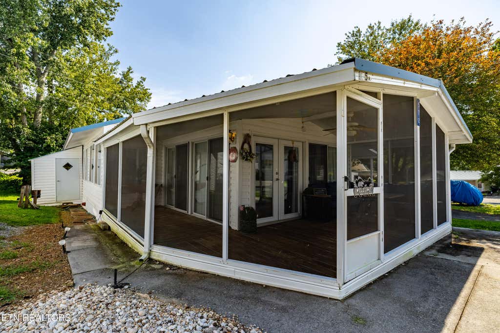 Photo of 572 Flamingo Circle, Townsend, TN 37882 (MLS # 1352608)