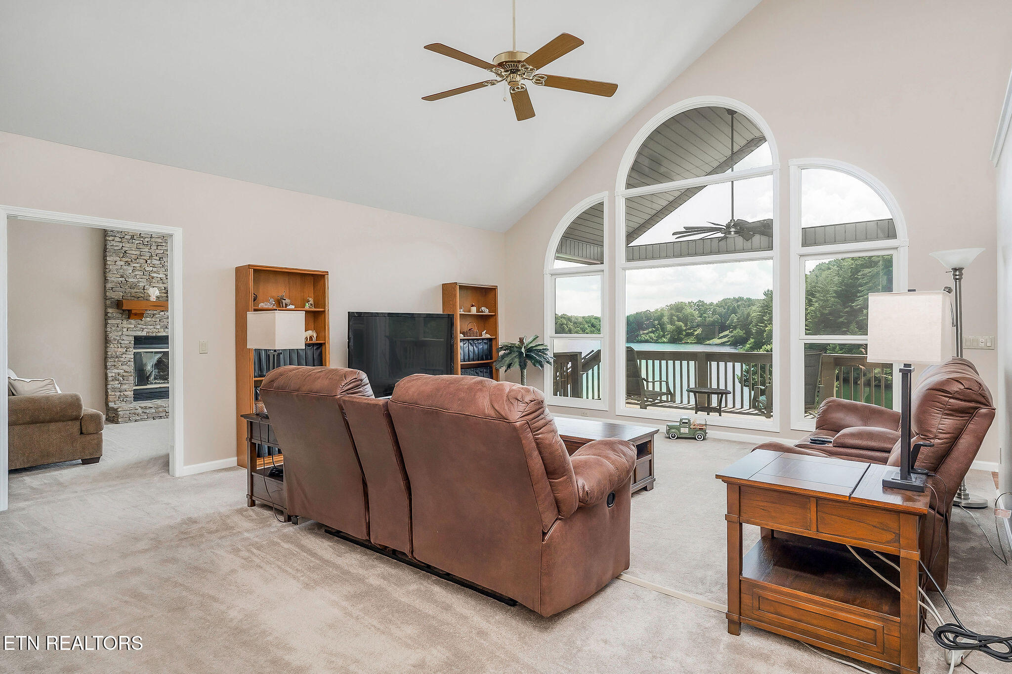 133 Lafayette Point 11