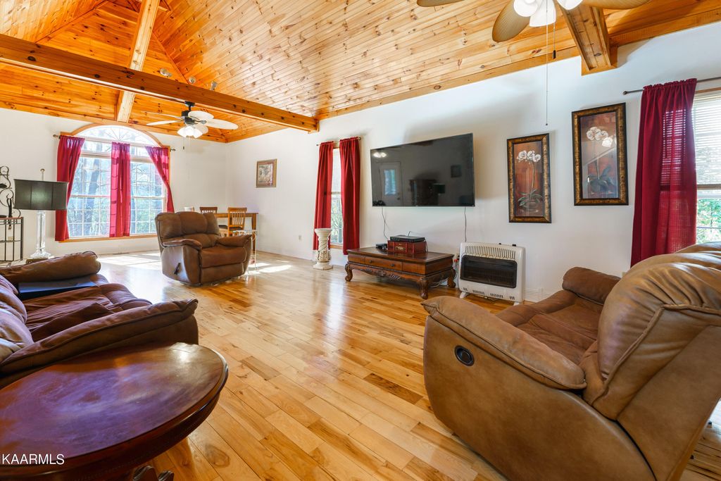 Photo of 5804 Hickory Valley Rd, Heiskell, TN 37754 (MLS # 1221253)