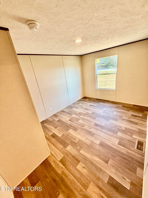Tiny photo for 2179 Walnut St St, White Pine, TN 37890 (MLS # 1318564)