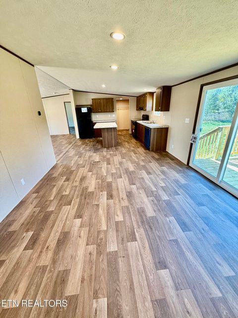 Tiny photo for 2179 Walnut St St, White Pine, TN 37890 (MLS # 1318564)