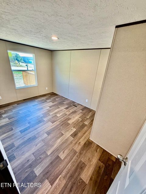 Tiny photo for 2179 Walnut St St, White Pine, TN 37890 (MLS # 1318564)