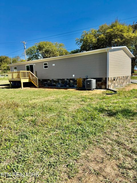 Tiny photo for 2179 Walnut St St, White Pine, TN 37890 (MLS # 1318564)