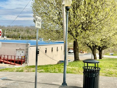 Tiny photo for 1751 N Broad St, Tazewell, TN 37879 (MLS # 1333200)