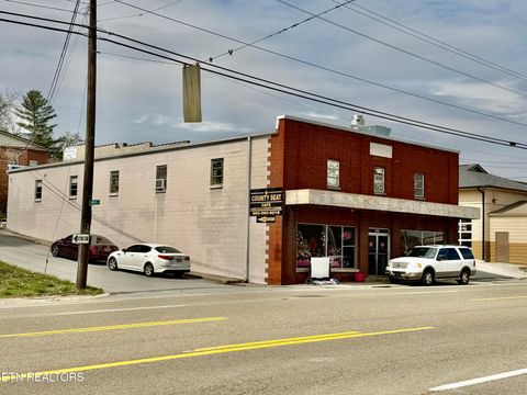 Tiny photo for 1751 N Broad St, Tazewell, TN 37879 (MLS # 1333200)