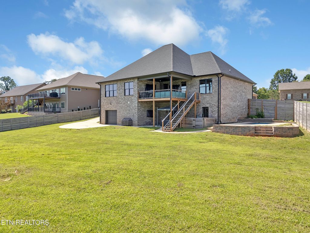 Photo of 1216 Houston Springs Rd, Greenback, TN 37742 (MLS # 1292630)