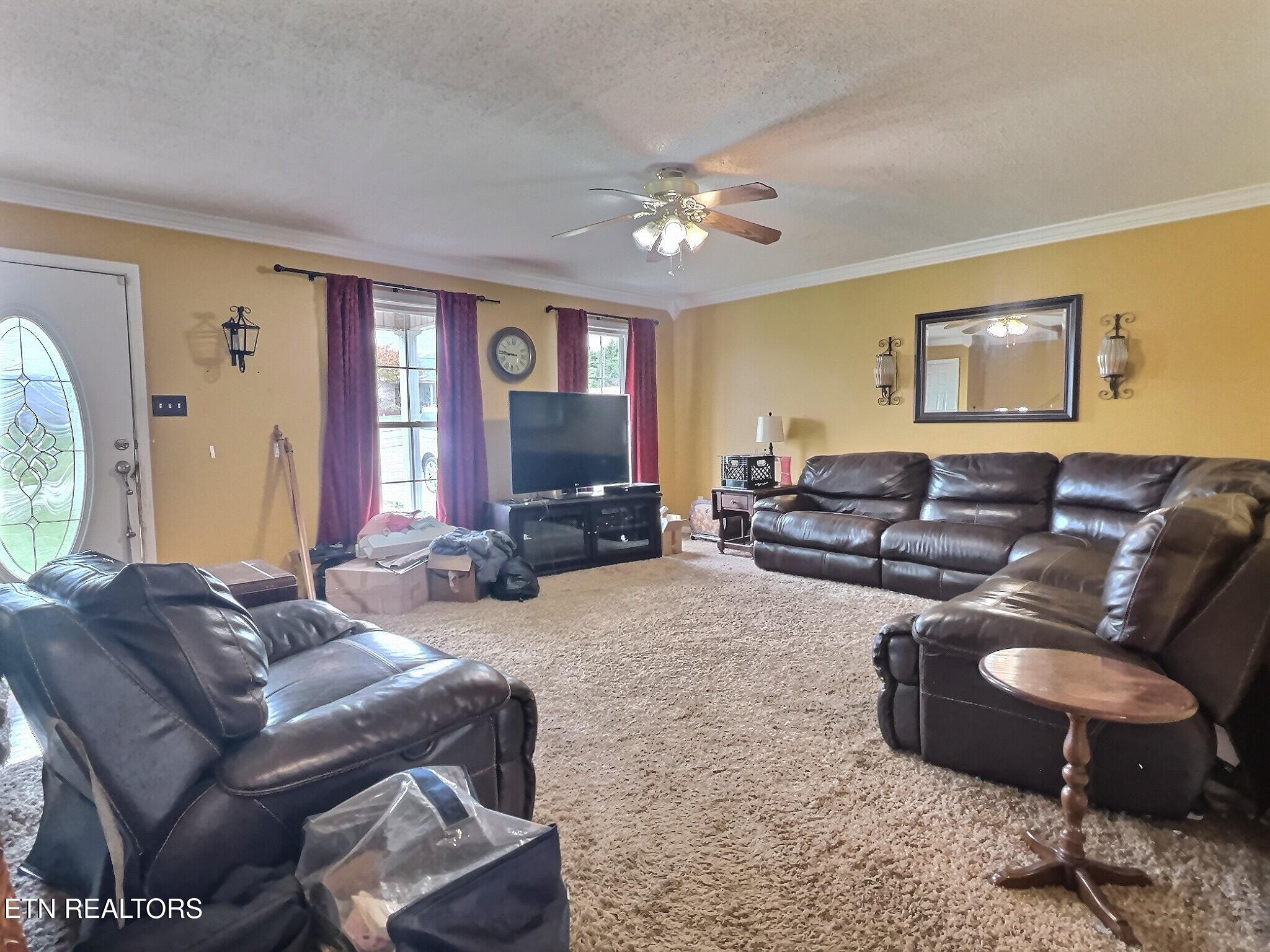 252 Perkins Lane