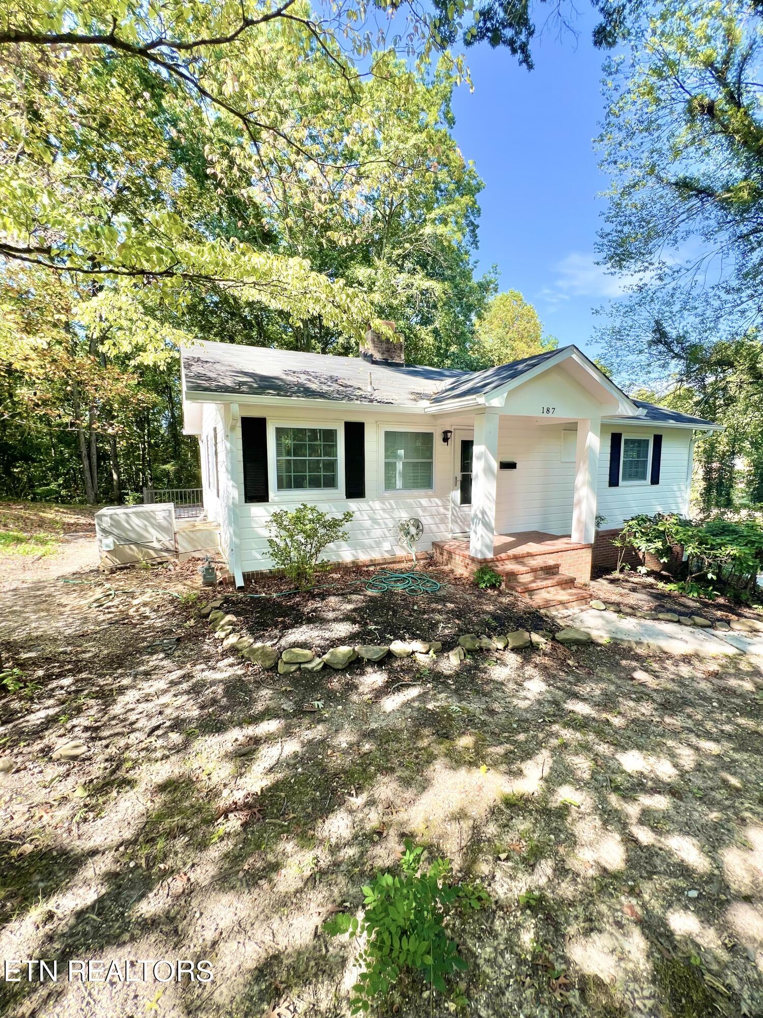 View Oak Ridge, TN 37830 house