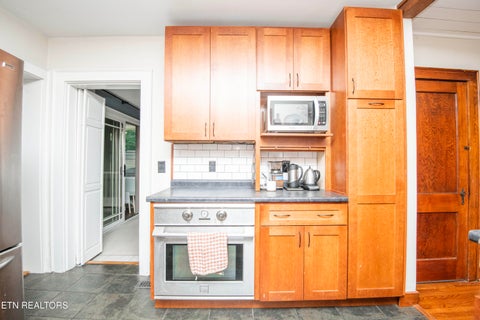 Tiny photo for 2119 Woodbine Ave, Knoxville, TN 37917 (MLS # 1360027)