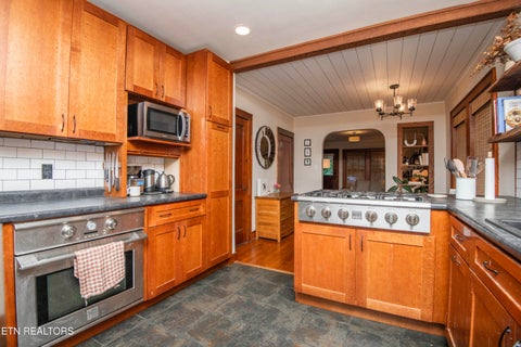 Tiny photo for 2119 Woodbine Ave, Knoxville, TN 37917 (MLS # 1360027)