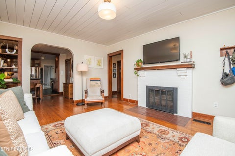 Tiny photo for 2119 Woodbine Ave, Knoxville, TN 37917 (MLS # 1360027)