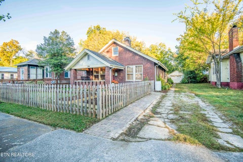 Tiny photo for 2119 Woodbine Ave, Knoxville, TN 37917 (MLS # 1360027)