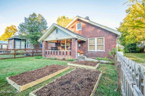 Photo of 2119 Woodbine Ave, Knoxville, TN 37917 (MLS # 1360027)
