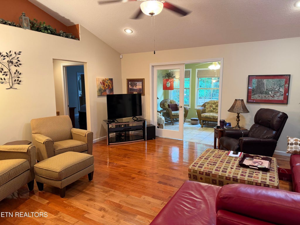 Photo of 174 Cromwell Lane, Crossville, TN 38558 (MLS # 1344331)