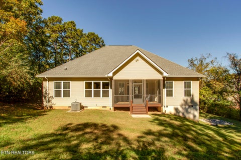 Tiny photo for 102 Okema Place, Loudon, TN 37774 (MLS # 1360150)