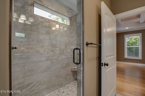 Tiny photo for 102 Okema Place, Loudon, TN 37774 (MLS # 1360150)