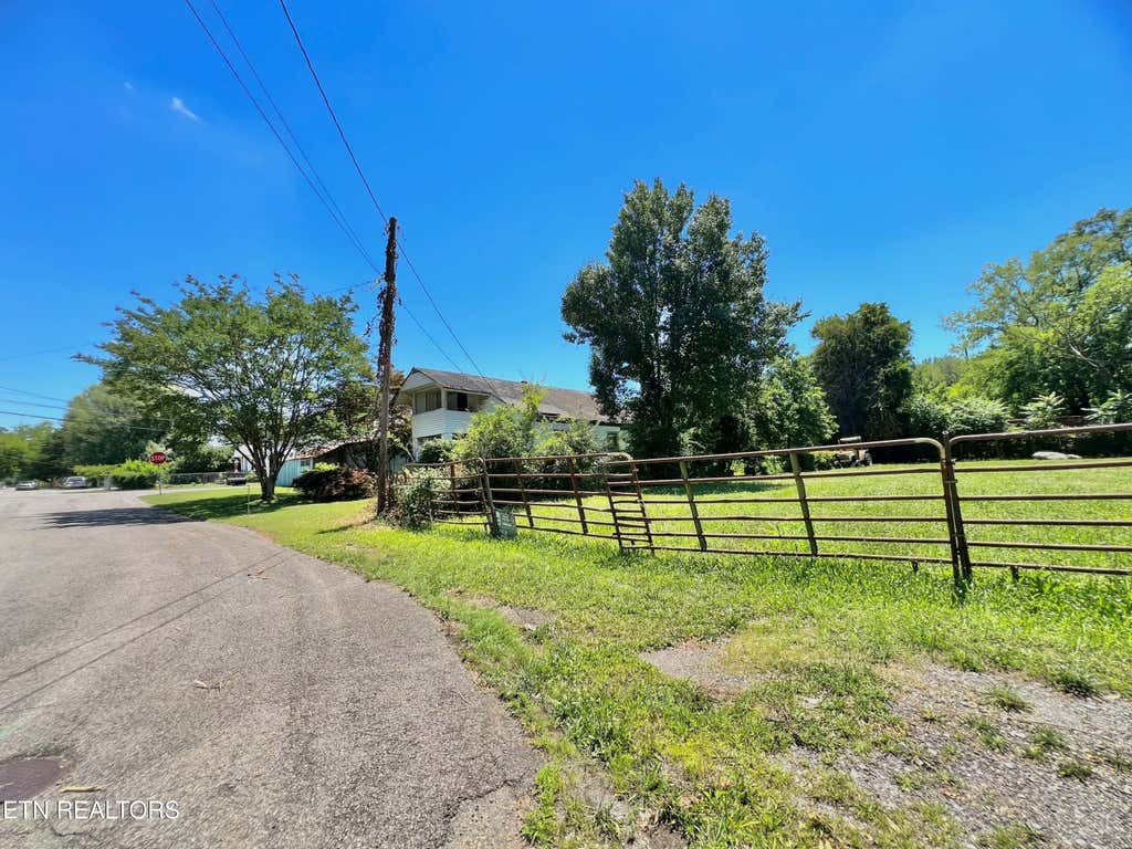 Photo of 3808 Reagan Ave, Knoxville, TN 37919 (MLS # 1345240)