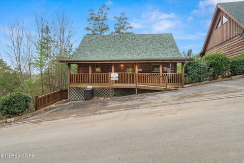 2040 Cougar Crossing Way Sevierville TN 37862