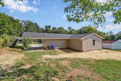 Tiny photo for 147 Athens Rd, Oak Ridge, TN 37830 (MLS # 1353242)