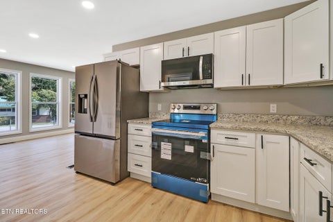Tiny photo for 147 Athens Rd, Oak Ridge, TN 37830 (MLS # 1353242)