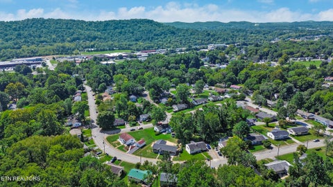 Tiny photo for 147 Athens Rd, Oak Ridge, TN 37830 (MLS # 1353242)