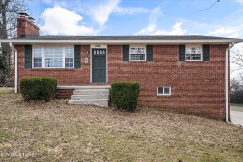 Photo of 6018 Edmondson Lane, Knoxville, TN 37918 (MLS # 1329631)