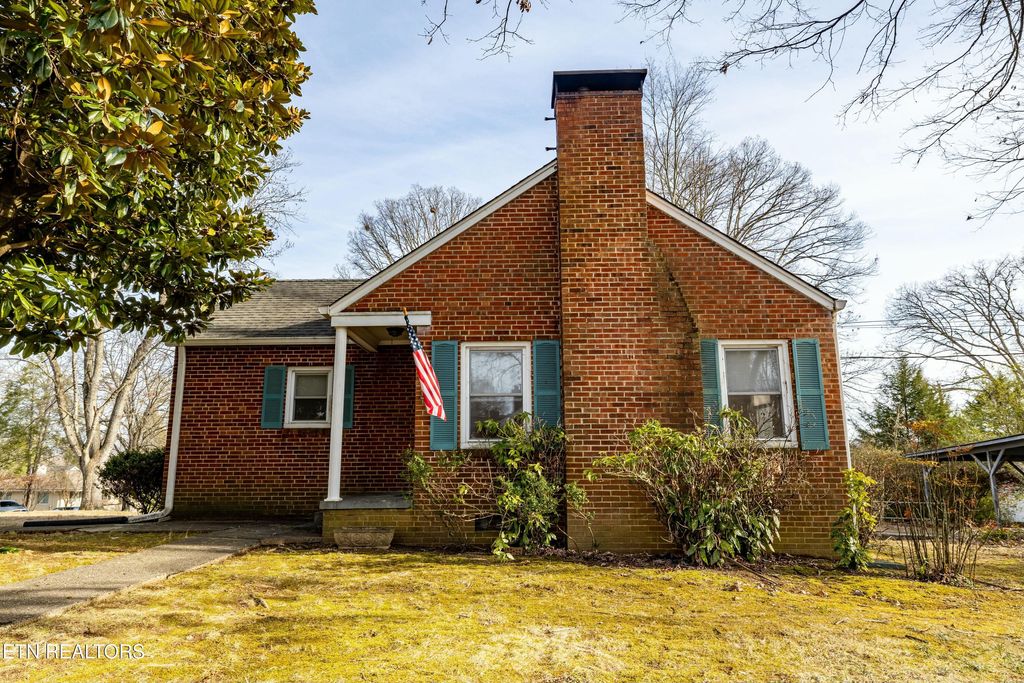 Photo of 1791 Ramsay St, Alcoa, TN 37701 (MLS # 1290769)