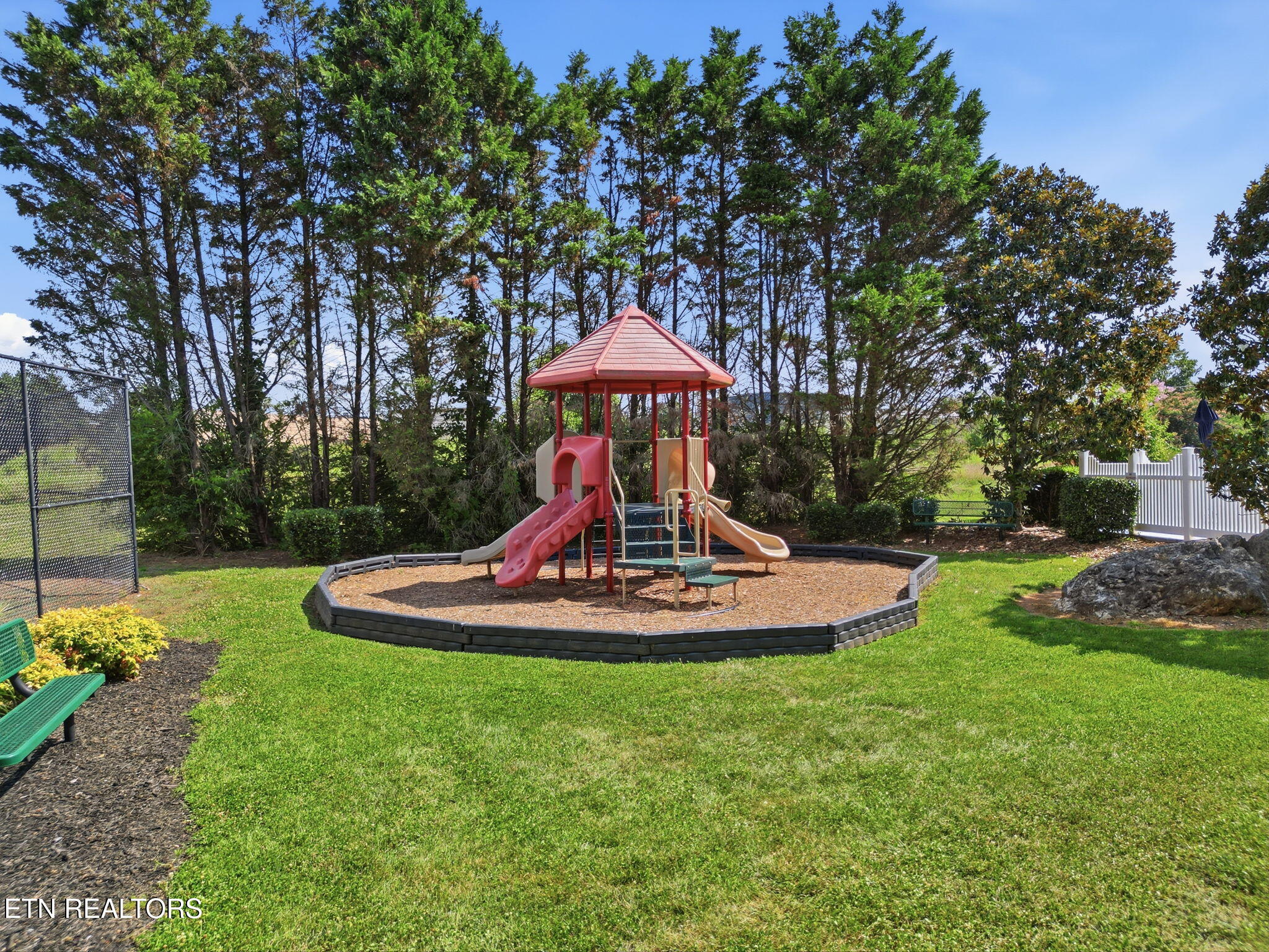 315 Willowcreek Blvd