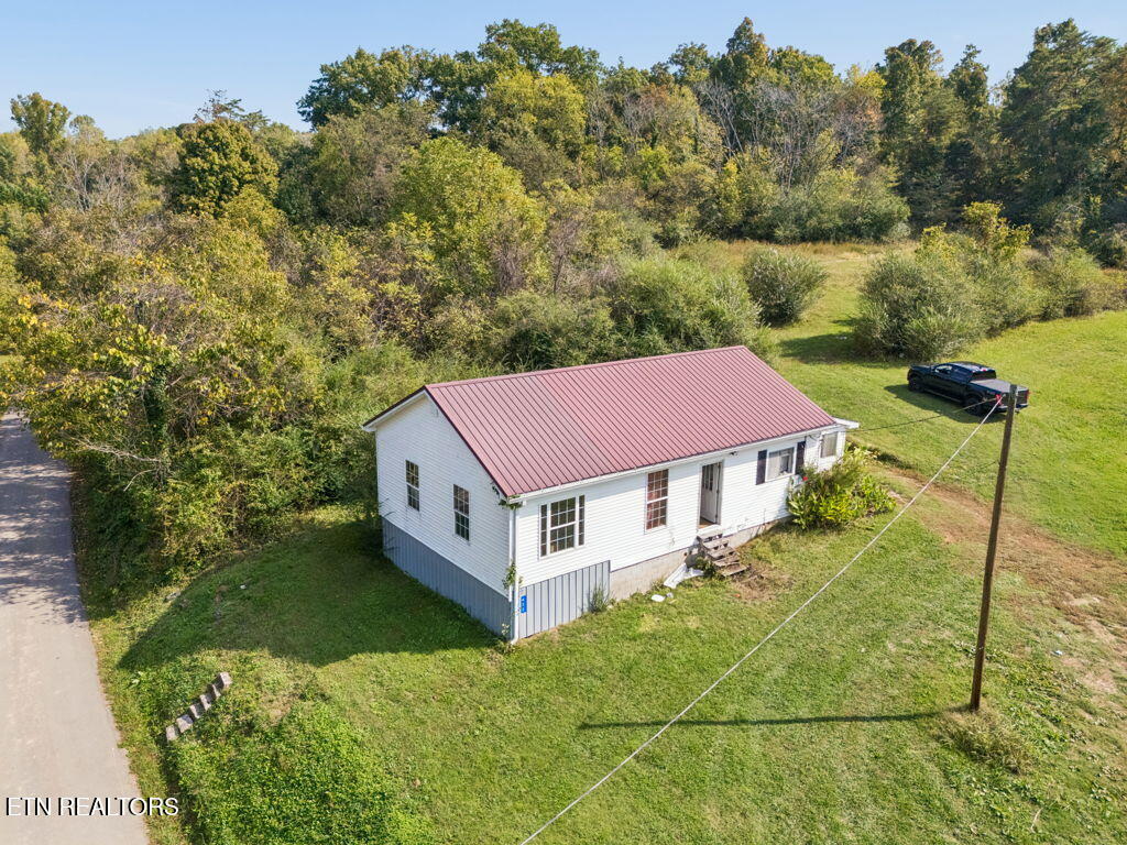 Photo of 432 N Farnum St, Friendsville, TN 37737 (MLS # 1359304)