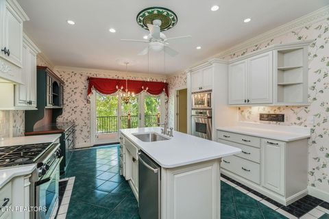 Tiny photo for 3340 Kingston Pike #10, Knoxville, TN 37919 (MLS # 1342265)