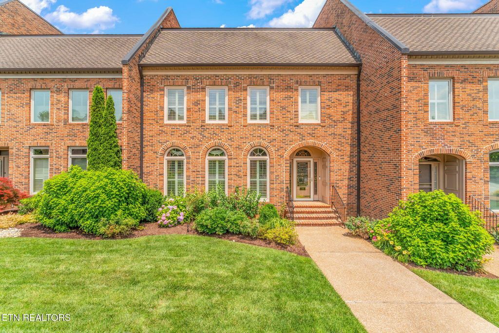 Photo of 3340 Kingston Pike #10, Knoxville, TN 37919 (MLS # 1342265)
