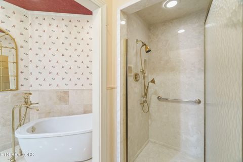 Tiny photo for 3340 Kingston Pike #10, Knoxville, TN 37919 (MLS # 1342265)