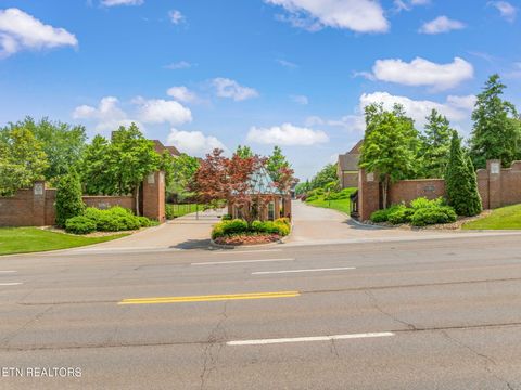 Tiny photo for 3340 Kingston Pike #10, Knoxville, TN 37919 (MLS # 1342265)