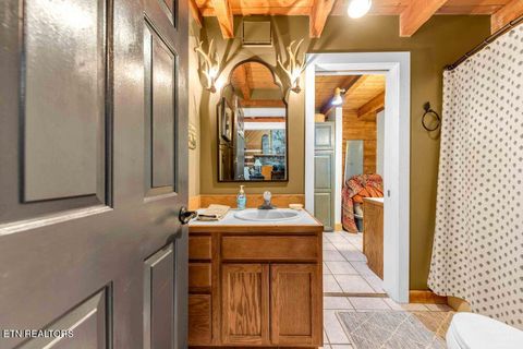 Tiny photo for 450 Emory River Rd, Harriman, TN 37748 (MLS # 1328029)