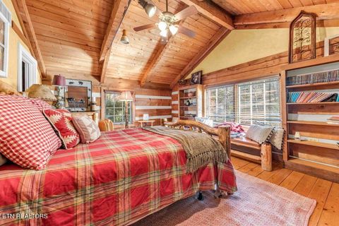 Tiny photo for 450 Emory River Rd, Harriman, TN 37748 (MLS # 1328029)