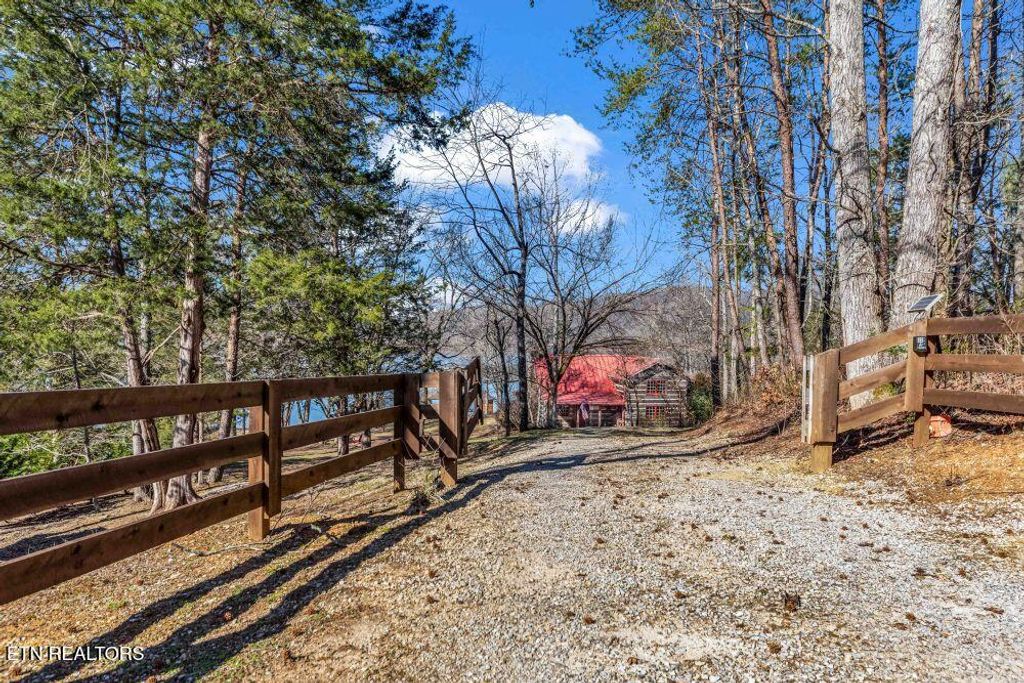Photo of 450 Emory River Rd, Harriman, TN 37748 (MLS # 1328029)