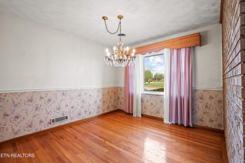 Tiny photo for 523 McCrary Drive, Morristown, TN 37814 (MLS # 1335065)