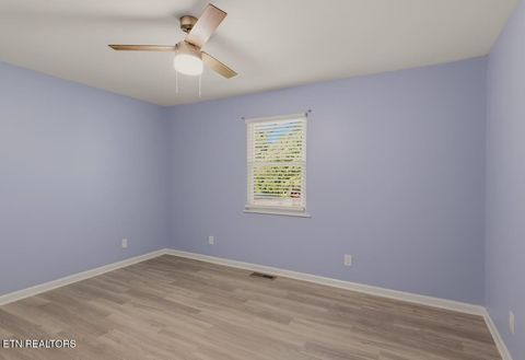 Tiny photo for 111 Azalea St, Sweetwater, TN 37874 (MLS # 1347774)