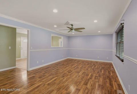 Tiny photo for 111 Azalea St, Sweetwater, TN 37874 (MLS # 1347774)