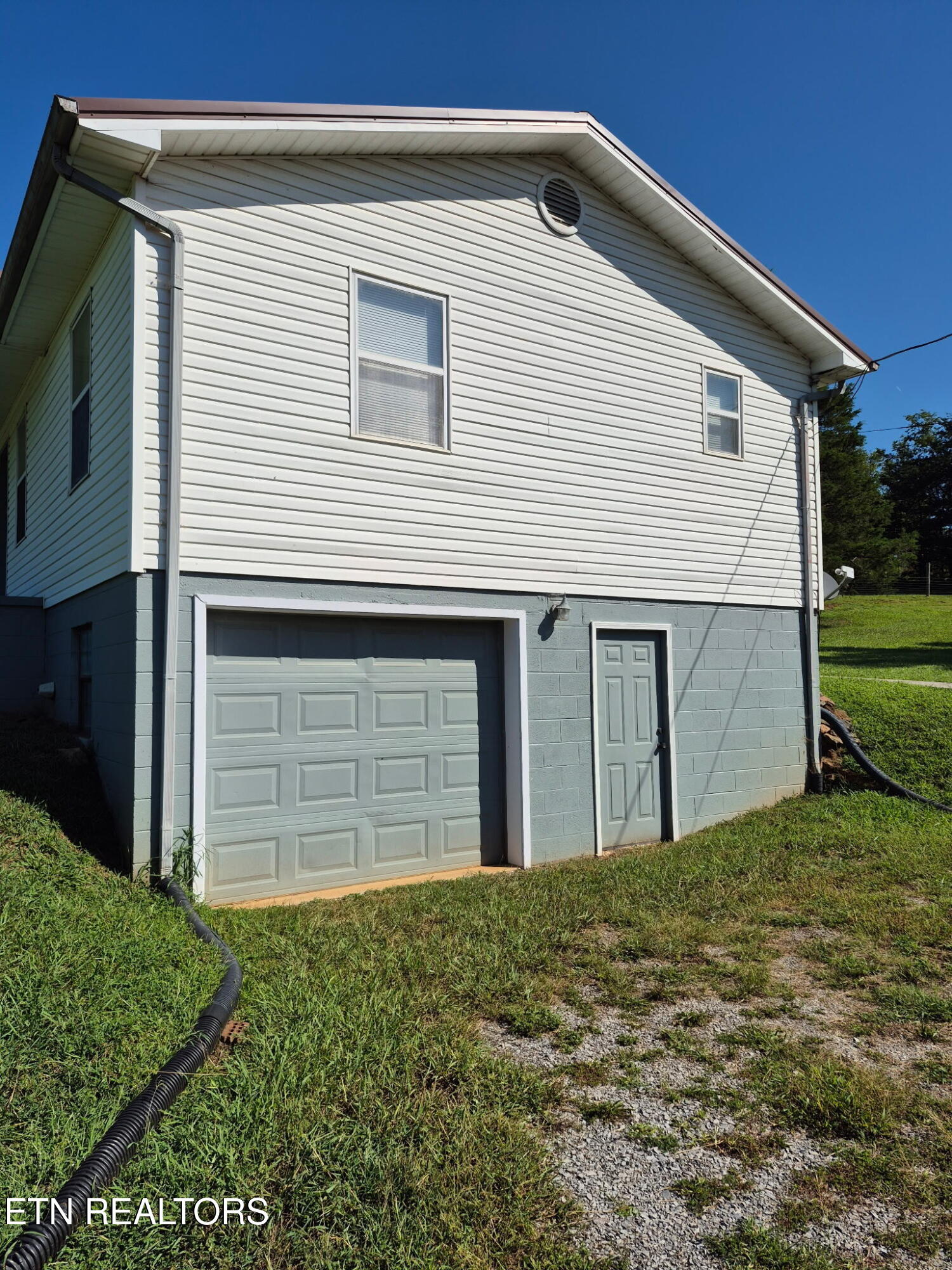 765 Old State Rd