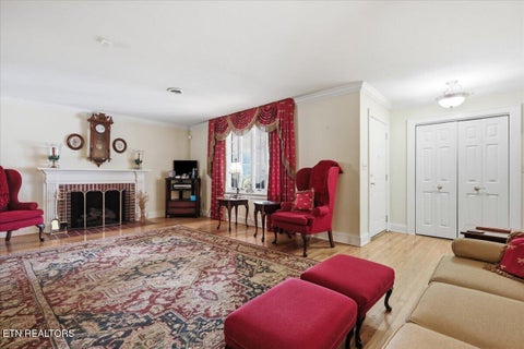 Tiny photo for 609 S Charles G Seivers Blvd, Clinton, TN 37716 (MLS # 1349991)