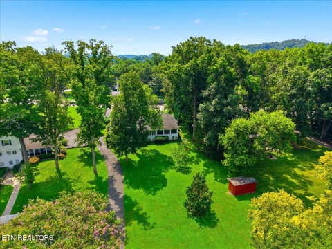 Tiny photo for 609 S Charles G Seivers Blvd, Clinton, TN 37716 (MLS # 1349991)