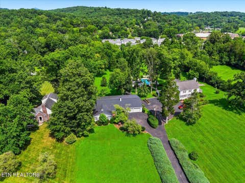 Tiny photo for 609 S Charles G Seivers Blvd, Clinton, TN 37716 (MLS # 1349991)