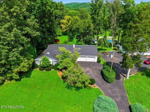 Tiny photo for 609 S Charles G Seivers Blvd, Clinton, TN 37716 (MLS # 1349991)
