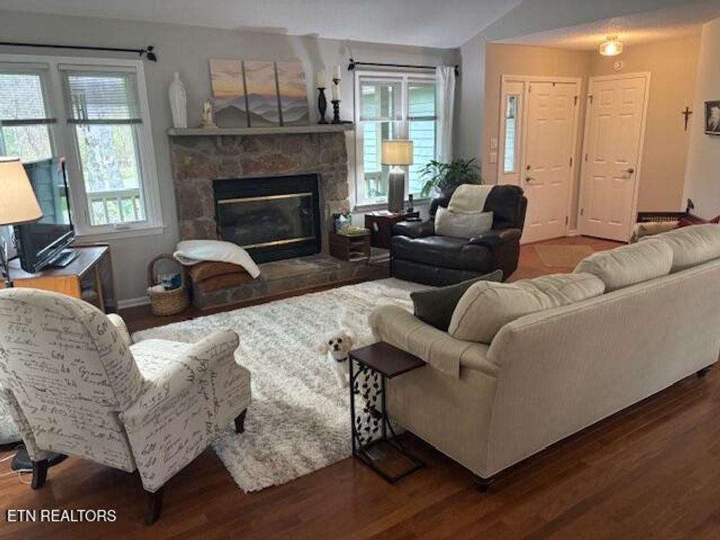 Photo of 101 Hilton Lane, Crossville, TN 38558 (MLS # 1334986)